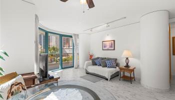 Waikiki Landmark condo # 906, Honolulu, Hawaii - photo 3 of 25