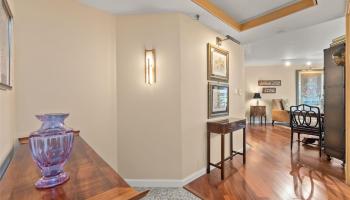 Waikiki Landmark condo # 907, Honolulu, Hawaii - photo 2 of 25