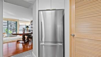 Waikiki Landmark condo # 907, Honolulu, Hawaii - photo 5 of 25