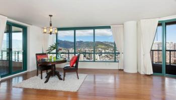 Waikiki Landmark condo #3101, Honolulu, Hawaii - photo 2 of 12 Waikiki Landmark condo #3101, Honolulu, Hawaii - photo 2 of 12