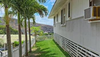 1907 Awapuhi St Manoa Area, Honolulu home - photo 3 of 7 1907 Awapuhi St Manoa Area, Honolulu home - photo 3 of 7