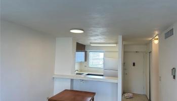 1909 Ala Wai Blvd Honolulu - Rental - photo 2 of 15