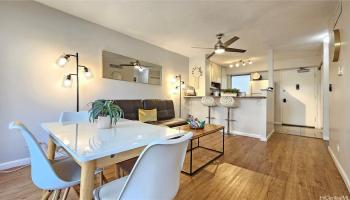 Royal Aloha condo # 206, Honolulu, Hawaii - photo 1 of 1