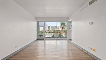 Royal Aloha condo # 302, Honolulu, Hawaii - photo 5 of 15