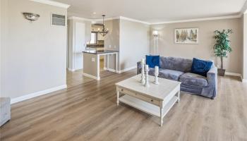 Canterbury Pl condo # 10B, Honolulu, Hawaii - photo 3 of 23