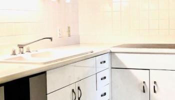 1910 Ala Moana Blvd Honolulu - Rental - photo 6 of 10