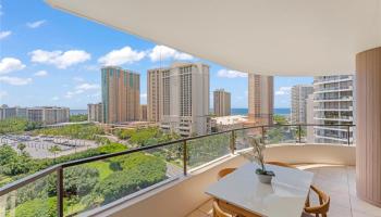Canterbury Pl condo # 16A, Honolulu, Hawaii - photo 3 of 22
