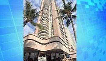 Canterbury Pl condo # 19A, Honolulu, Hawaii - photo 1 of 25