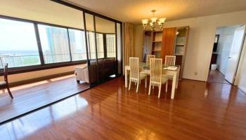 Canterbury Pl condo # 23B, Honolulu, Hawaii - photo 3 of 19