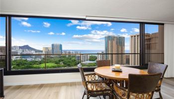 Canterbury Pl condo # 26C, Honolulu, Hawaii - photo 1 of 25