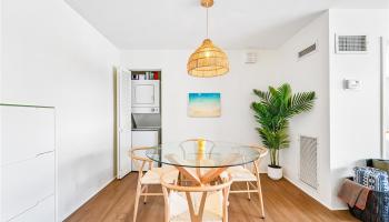 Canterbury Pl condo # 32E, Honolulu, Hawaii - photo 5 of 18