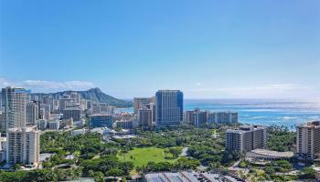 Canterbury Pl condo # 36D, Honolulu, Hawaii - photo 2 of 24