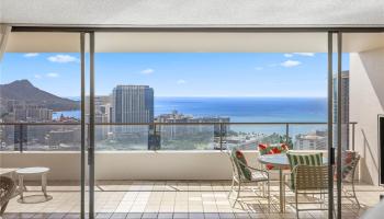 1910 Ala Moana Blvd Honolulu - Rental - photo 1 of 24