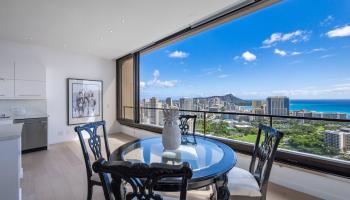 Canterbury Pl condo # 41B, Honolulu, Hawaii - photo 5 of 22