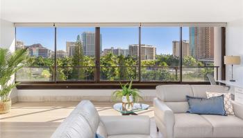 Canterbury Pl condo # 8C, Honolulu, Hawaii - photo 4 of 24