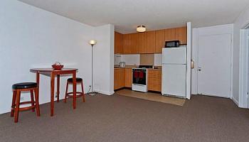 University Court Apts condo # 201, Honolulu, Hawaii - photo 2 of 10 University Court Apts condo # 201, Honolulu, Hawaii - photo 2 of 10