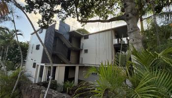 Photo of University Court Apts