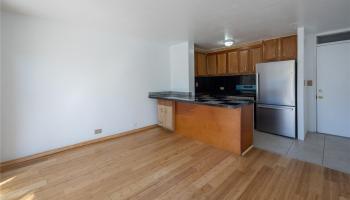 University Court Apts condo # 305, Honolulu, Hawaii - photo 3 of 17