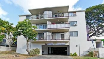 University Court Apts condo # 208, Honolulu, Hawaii - photo 1 of 7 University Court Apts condo # 208, Honolulu, Hawaii - photo 1 of 7