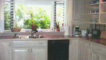 192 Kakahiaka St Kailua Estates, Kailua home - photo 5 of 8
