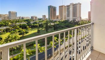 Inn On The Park condo # 1003, Honolulu, Hawaii - photo 5 of 10