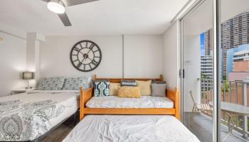 Inn On The Park condo # 706, Honolulu, Hawaii - photo 3 of 16