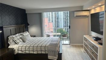 Inn On The Park condo # 910, Honolulu, Hawaii - photo 1 of 1