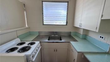 1920 Young Street Honolulu - Rental - photo 3 of 7