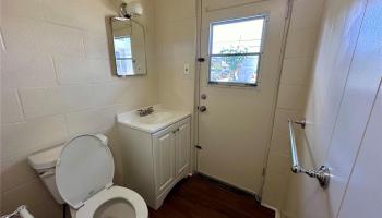 1920 Young Street Honolulu - Rental - photo 6 of 7