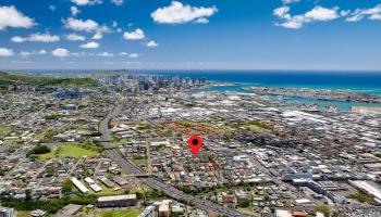 1929  Hanu Ln Kalihi-lower, Honolulu home - photo 4 of 20