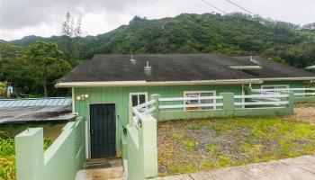 1929  Huea Place Kalihi Valley,  home - photo 1 of 25
