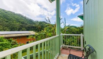 1929  Huea Pl Kalihi Valley,  home - photo 1 of 25