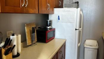 Kaualana Manor 1 condo # 806, Honolulu, Hawaii - photo 4 of 12