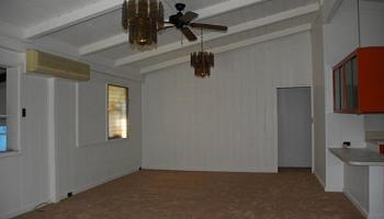 Bingham St Moiliili, Honolulu home - photo 4 of 6