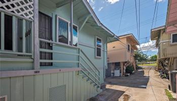1946 Pauoa Road Nuuanu-lower, Honolulu home - photo 5 of 23