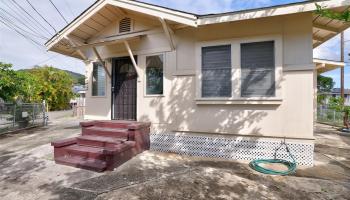 1952  Dole St ,  home - photo 1 of 14