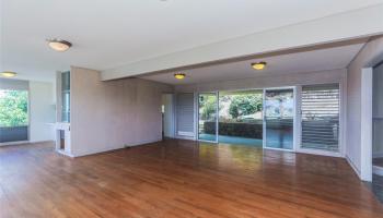 1952  Nehoa Place Makiki Heights, Honolulu home - photo 4 of 25