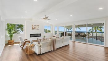 1974  Halekoa Drive Waialae Nui Rdge, Diamond Head home - photo 5 of 25