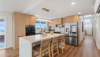 1974  Halekoa Drive Waialae Nui Rdge, Diamond Head home - photo 6 of 25