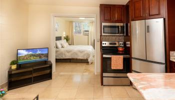 1993 Ala Wai Blvd Honolulu - Rental - photo 3 of 15