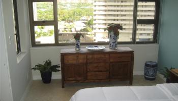 201 Ohua Ave Honolulu - Rental - photo 4 of 8