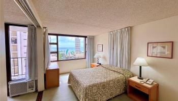 Waikiki Banyan condo # 1402, Honolulu, Hawaii - photo 6 of 7