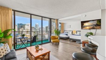 Waikiki Banyan condo # 1506/Makai, Honolulu, Hawaii - photo 6 of 25