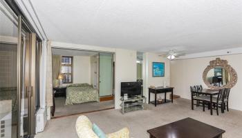 Waikiki Banyan condo # 1913-I, Honolulu, Hawaii - photo 5 of 21