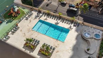 Waikiki Banyan condo # 2105, Honolulu, Hawaii - photo 6 of 21