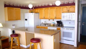 Waikiki Banyan condo # 2112 Mauka, Honolulu, Hawaii - photo 2 of 25