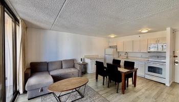 201 Ohua Ave Honolulu - Rental - photo 3 of 16