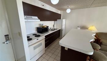 Waikiki Banyan condo # 2210 Tower-2, Honolulu, Hawaii - photo 5 of 23