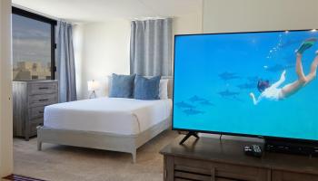 Waikiki Banyan condo # 2213 T1  Makai, Honolulu, Hawaii - photo 2 of 9