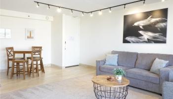 Waikiki Banyan condo # 2213 T1  Makai, Honolulu, Hawaii - photo 4 of 9